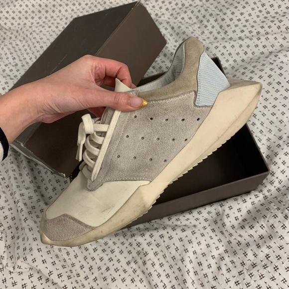 Rick Owens Tech Runner (Rick Owens x Addidas) - Picture 2 of 8